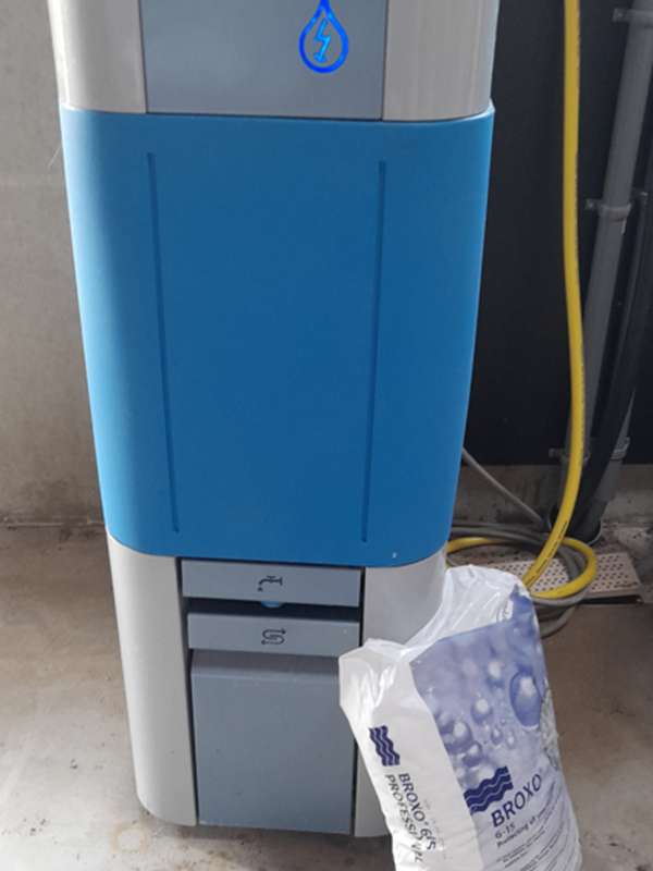 The Watter-System at Karin Perdaems